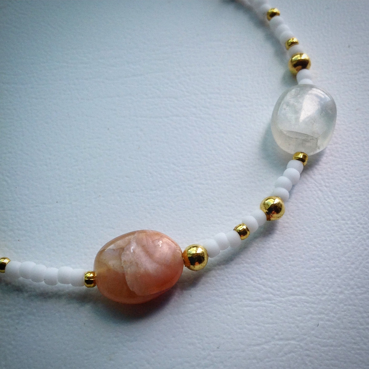 Beaded bracelet white and gold seed beads and oval pink and