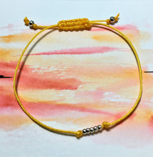Sliding knot bracelet - Yellow with silver seed beads - eDgE dEsiGn London