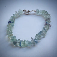 Beaded bracelet - Green Flourite Chip Beads - eDgE dEsiGn London