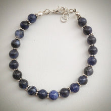 Beaded bracelet - Blue Sodalite - eDgE dEsiGn London