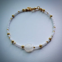 Beaded bracelet - white and gold seed beads and oval clear quartz bead - eDgE dEsiGn London