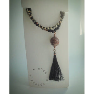 Beaded necklace with pendant - eDgE dEsiGn London